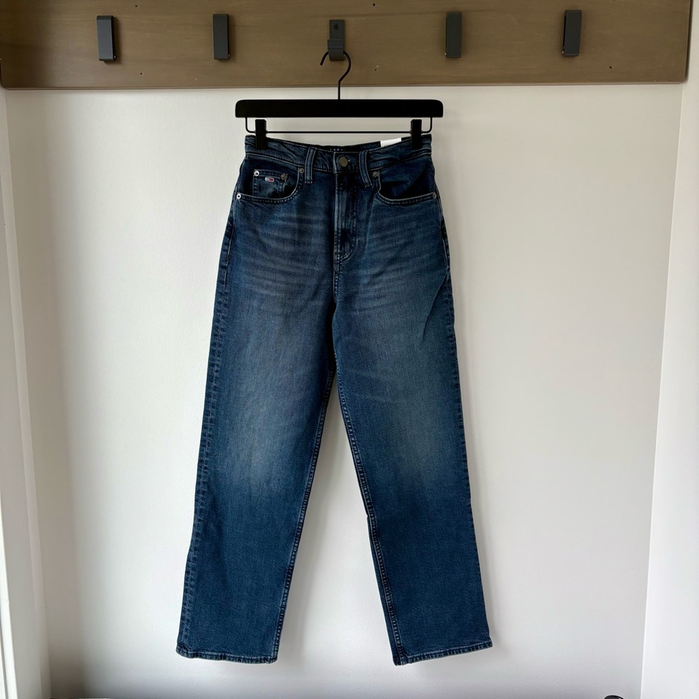 Tommy Jeans Layla High Rise Slim Straight Jeans | Size 25x30 | NWT